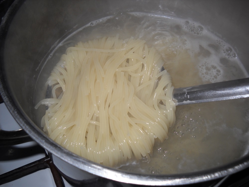 Spaghete cu carne tocata