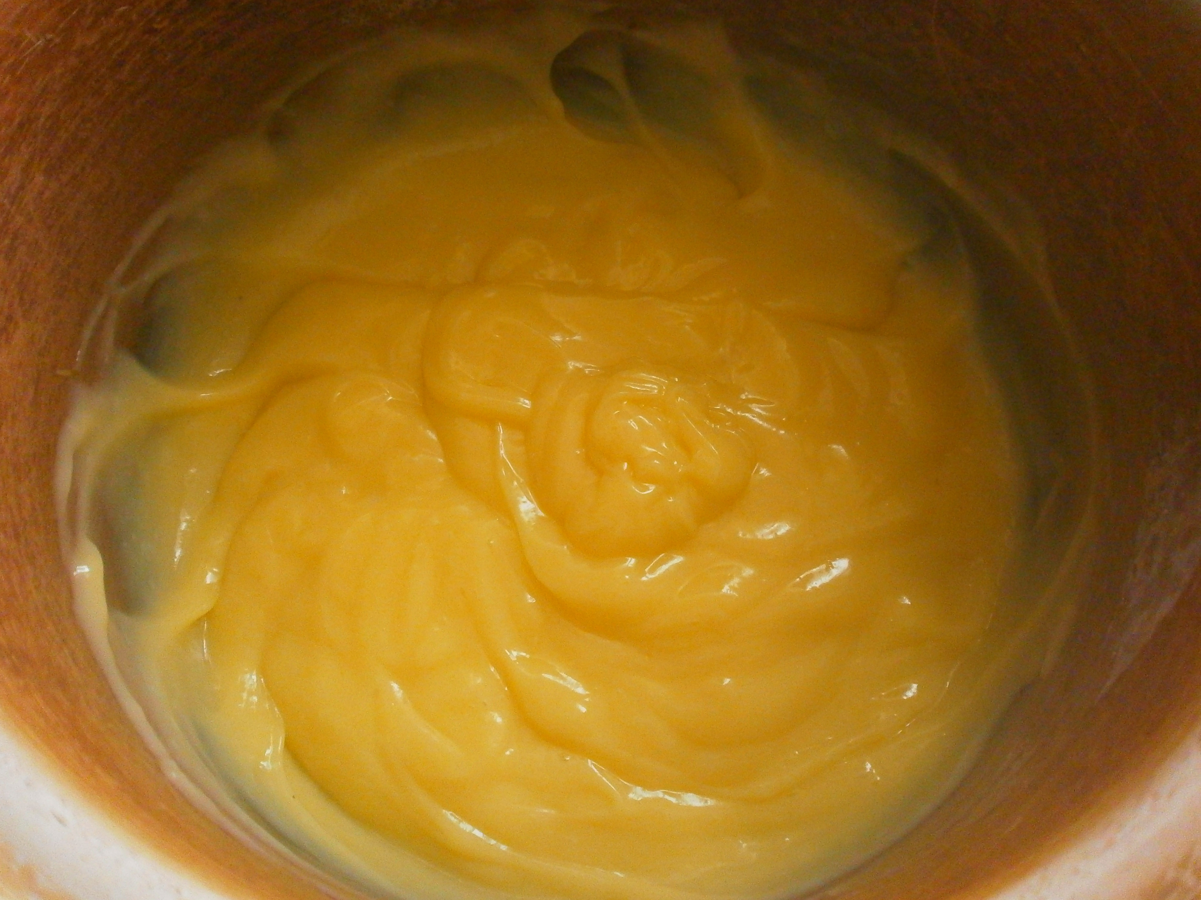 Prajitura cu visine, glazura de visine si crema de vanilie