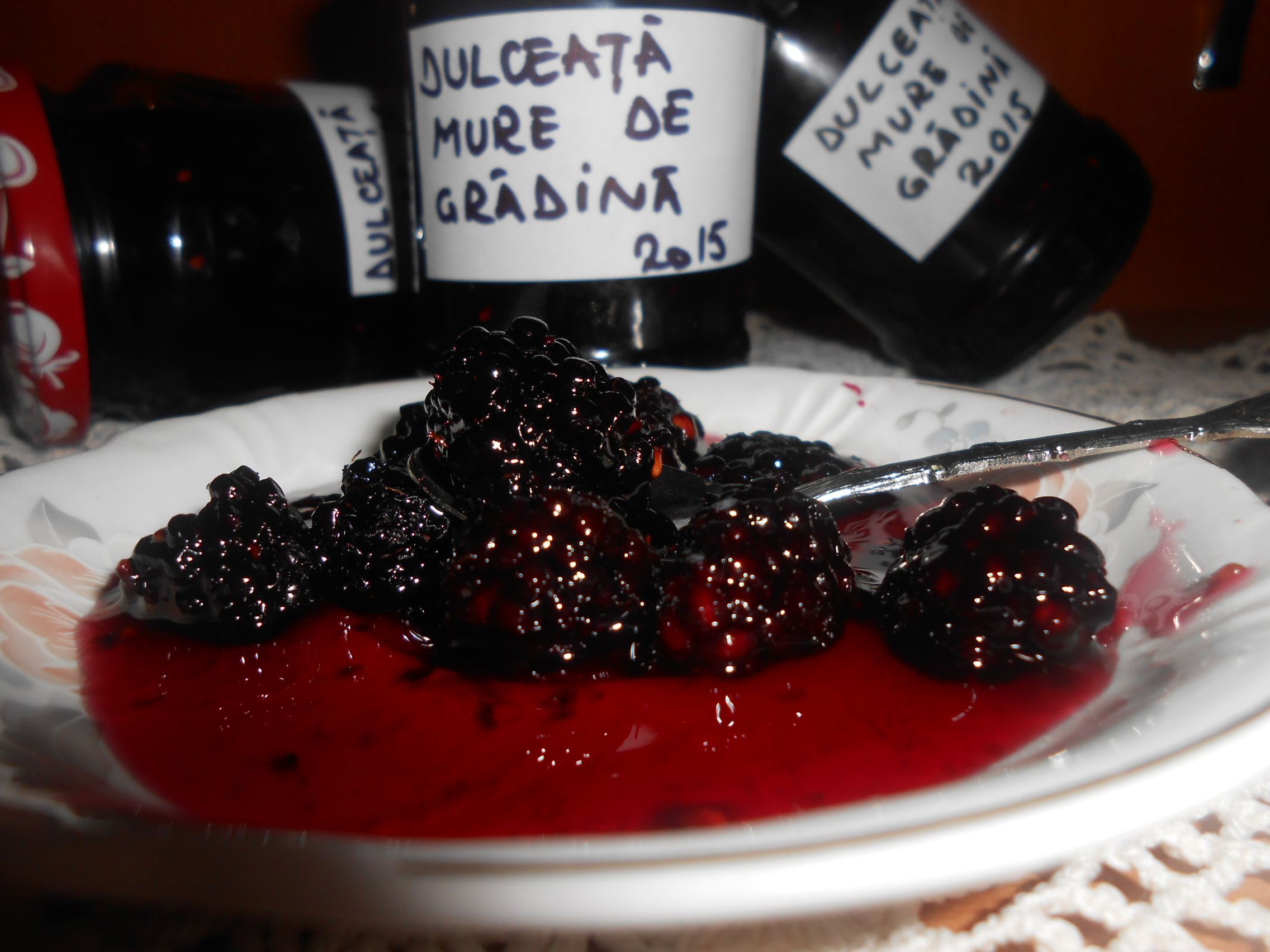 Dulceata de mure de gradina