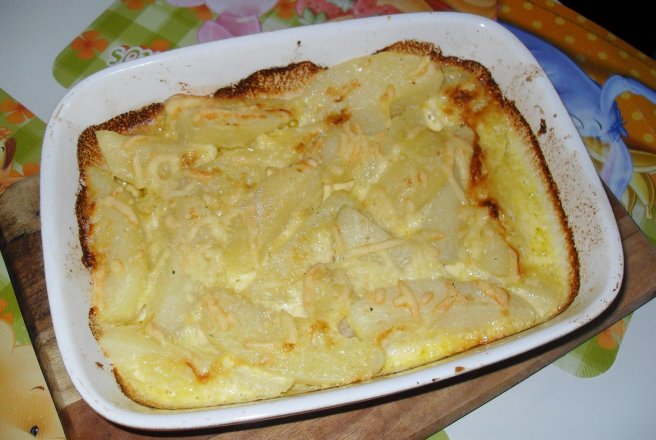 Cartofi gratinati