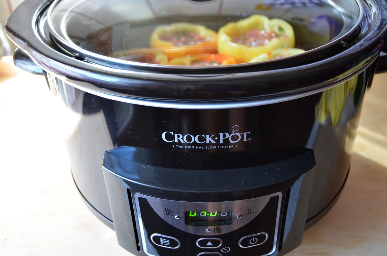 Ardei umpluti cu carne de vitel la slow cooker Crock-Pot 4,7 L