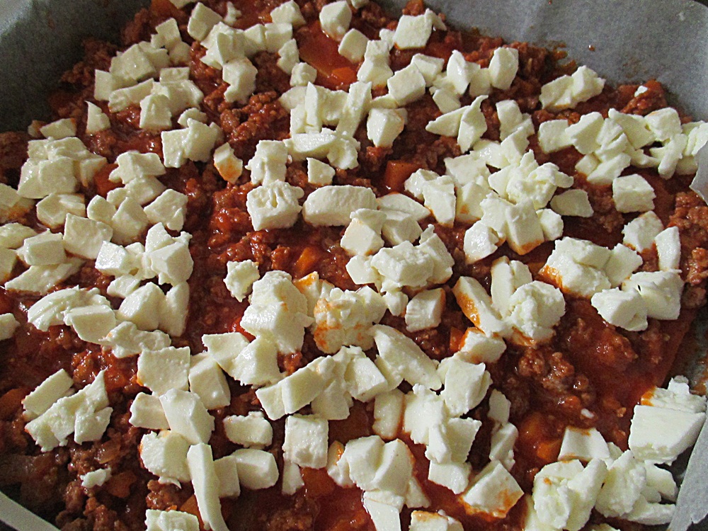 Lasagna cu carne si mozzarella