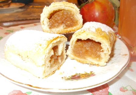 Strudel cu mere