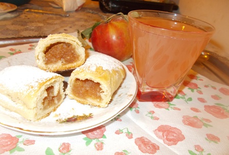 Strudel cu mere