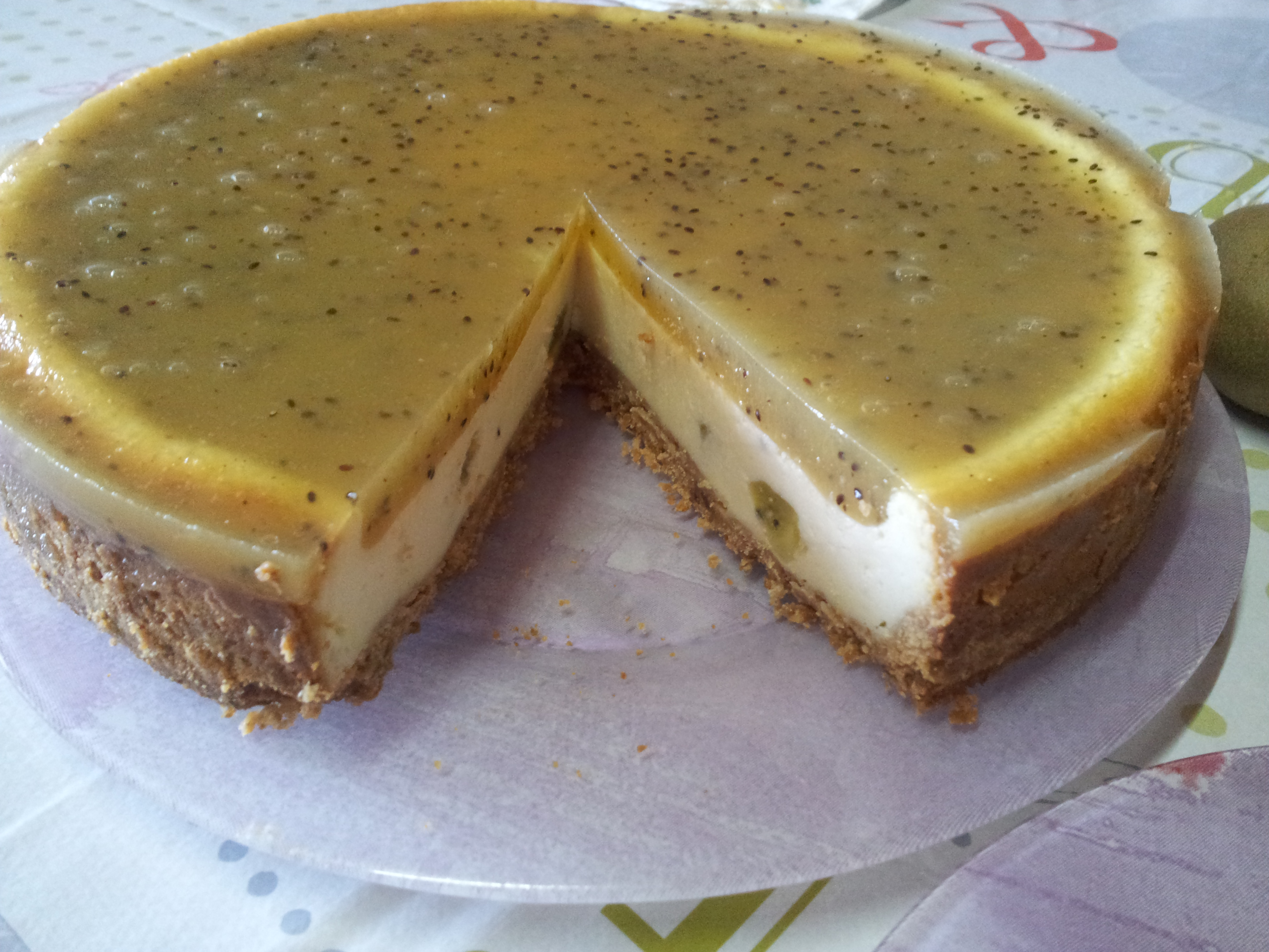 Cheescake cu jeleu de kiwi