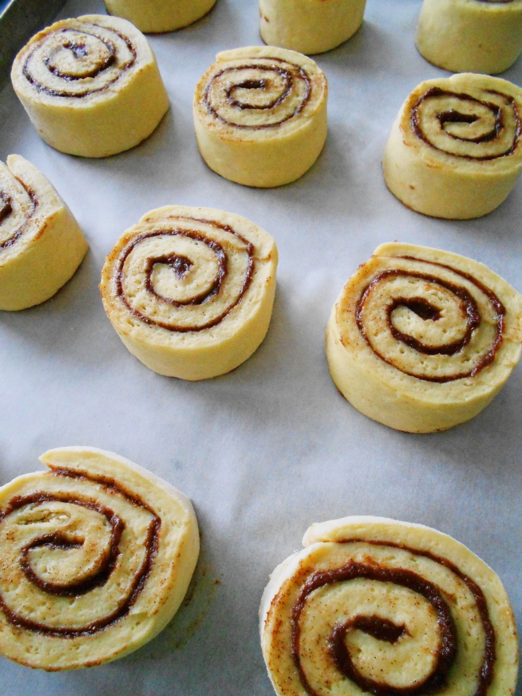 Cinnamon rolls sau Melcișori cu scorțișoară