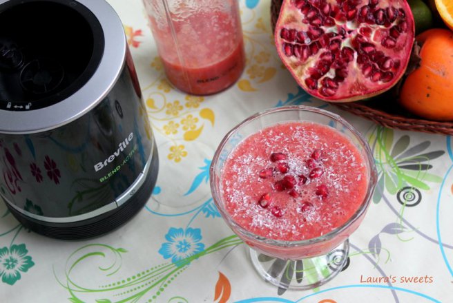 Smoothie de portocale cu rodie