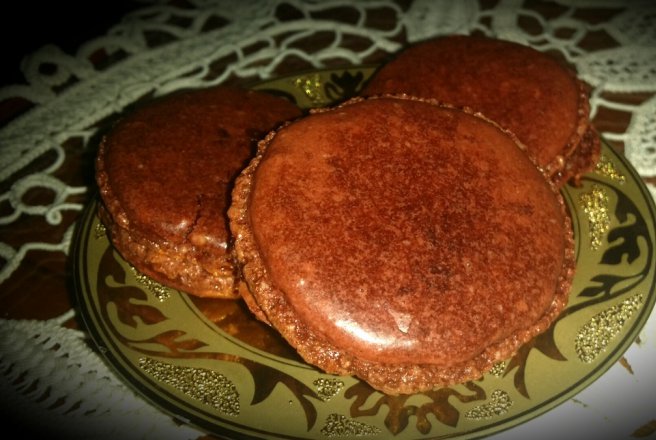 Macarons de ciocolată