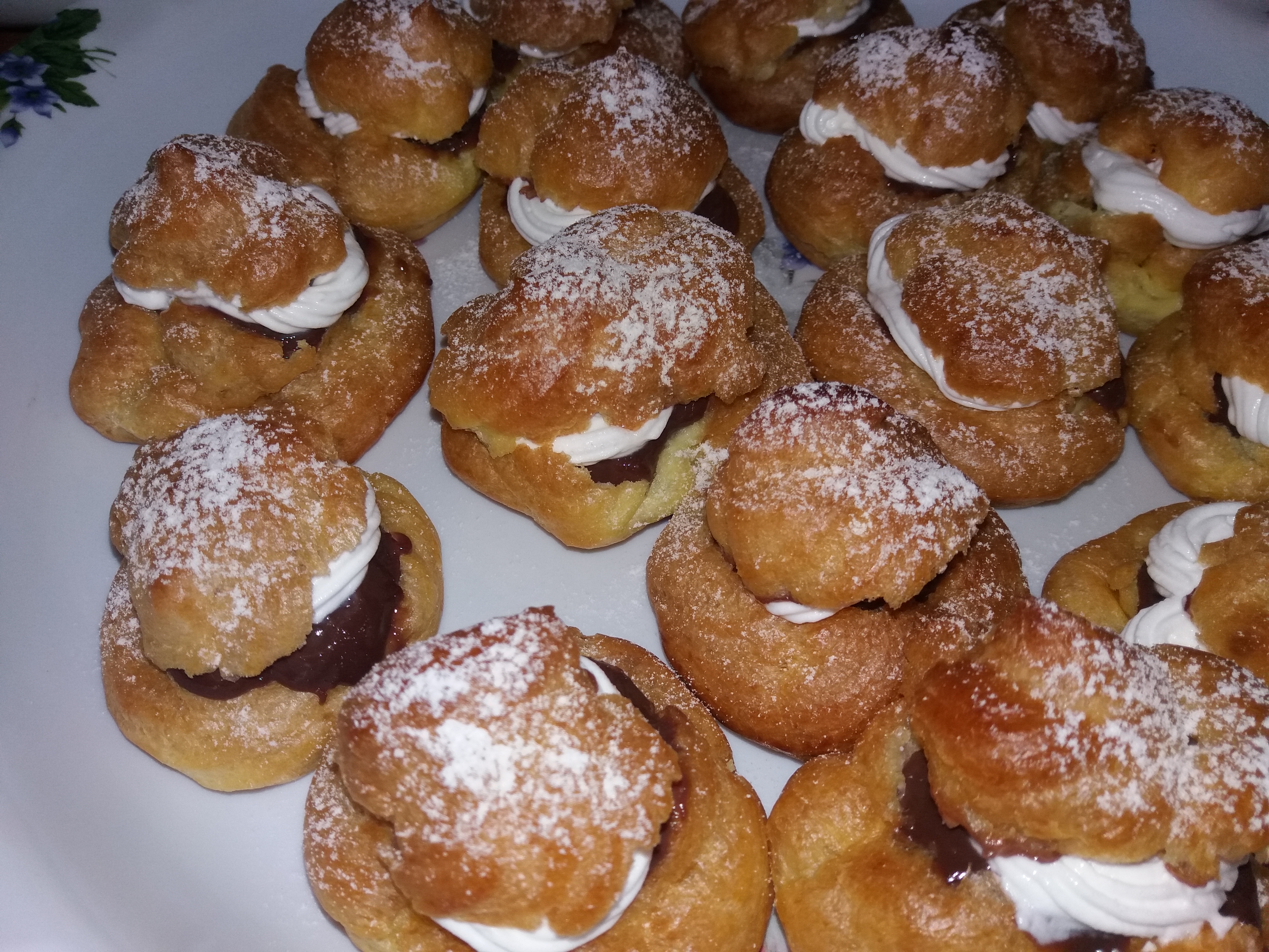 Choux a la creme facute acasa