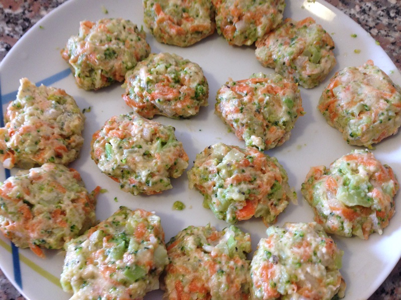 Chiftele de broccoli cu parmezan