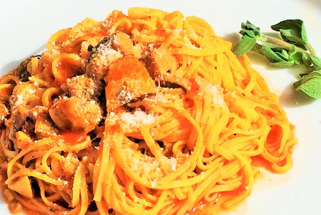 Taglierini bolognese cu ciuperci