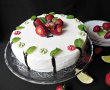 Tort cu crema de lime si capsuni-5