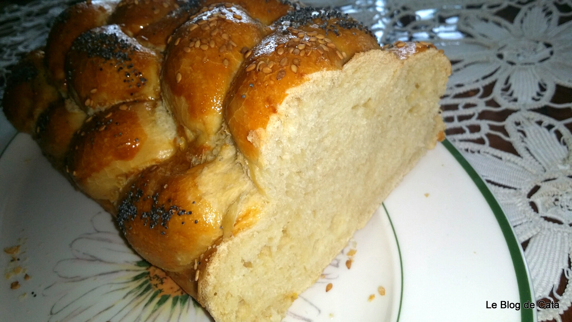 Colac impletit in 6 - Challah