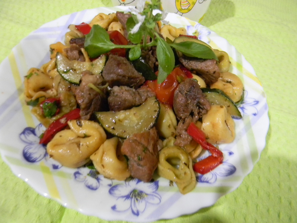 Tortellini cu carne de porc