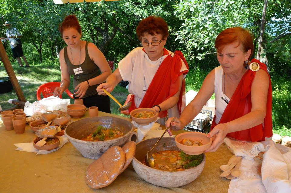 Mancaruri dupa retete din cea mai veche carte de bucate, la un festival din Romania