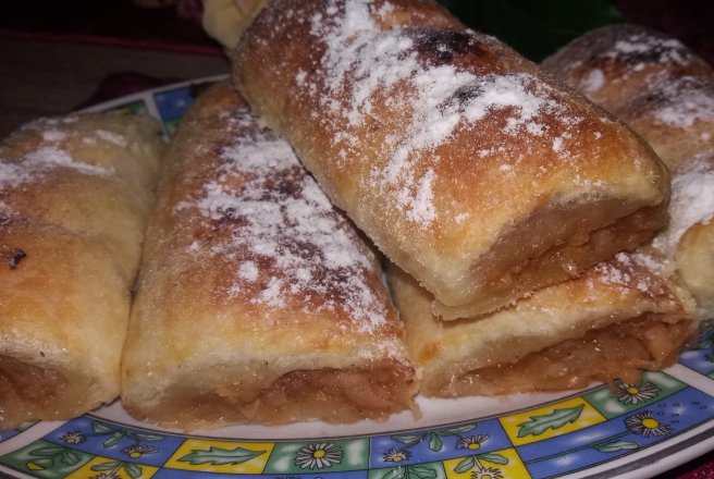 Desert strudel cu mere