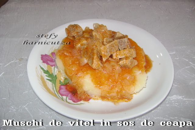 Muschi de vitel in sos de ceapa