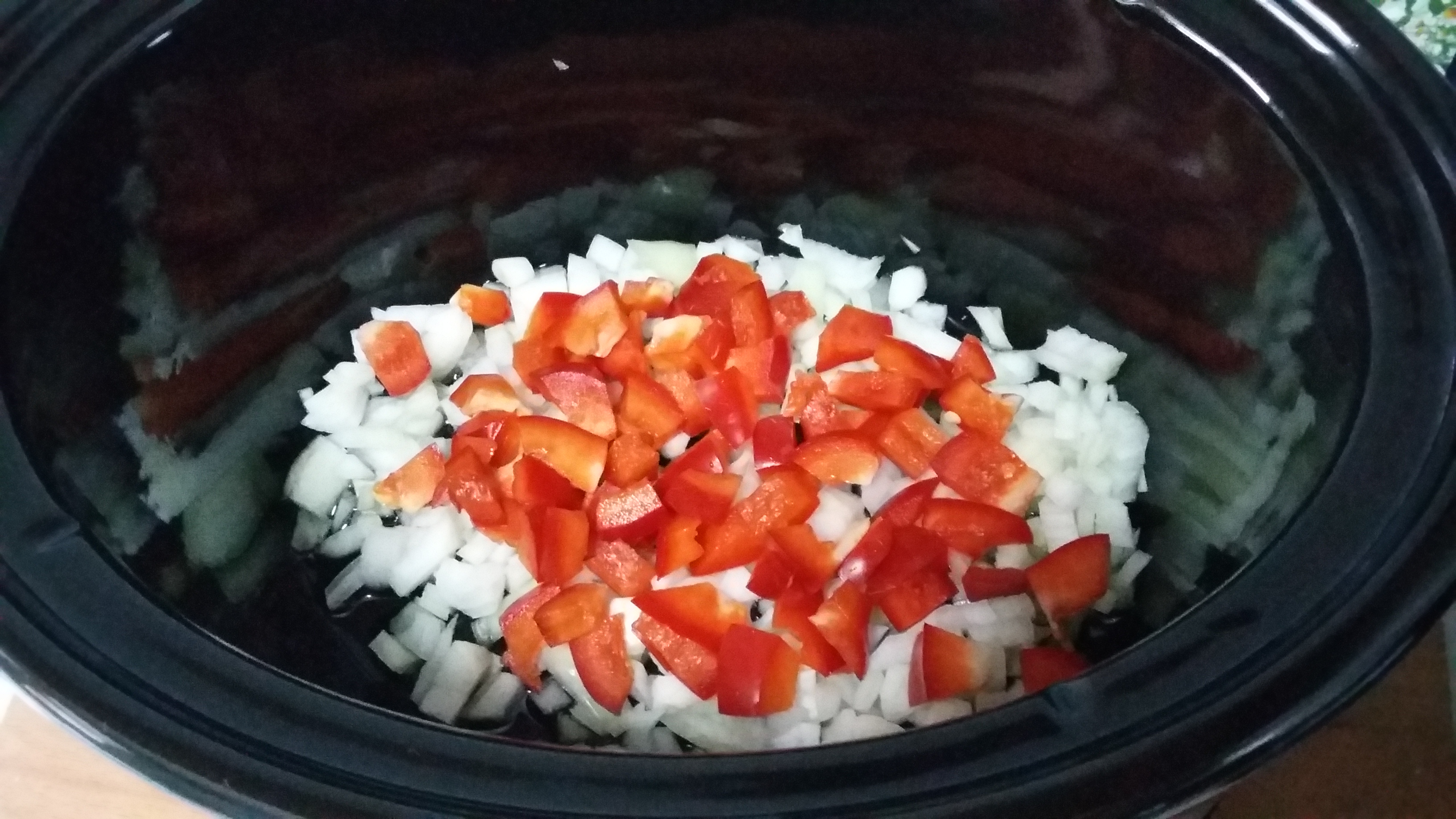 Gulas de porc la slow cooker Crock-Pot