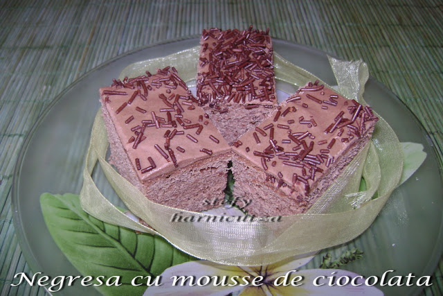 Negresa cu mousse de ciocolata