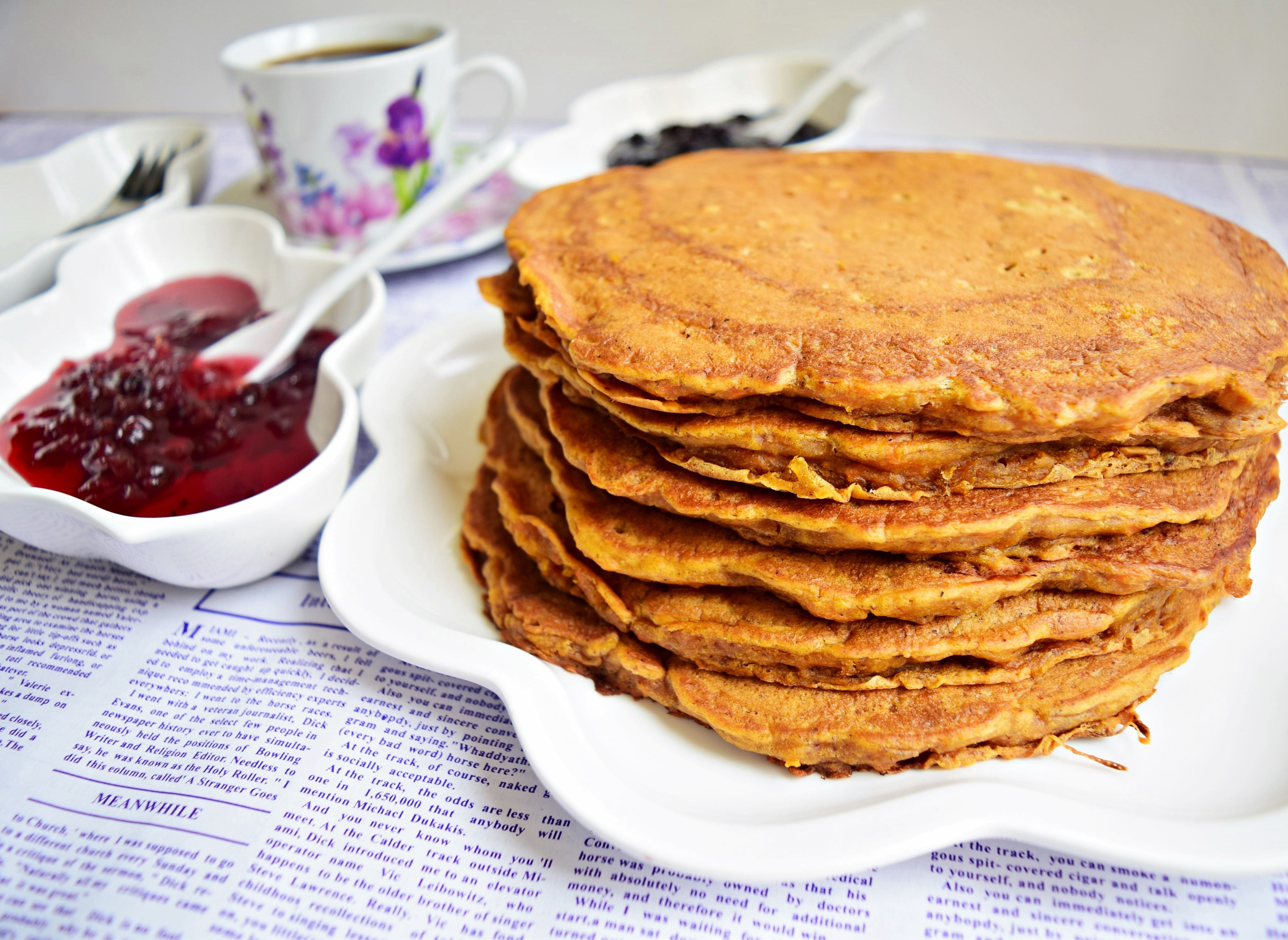 Pancakes cu morcovi si nuci