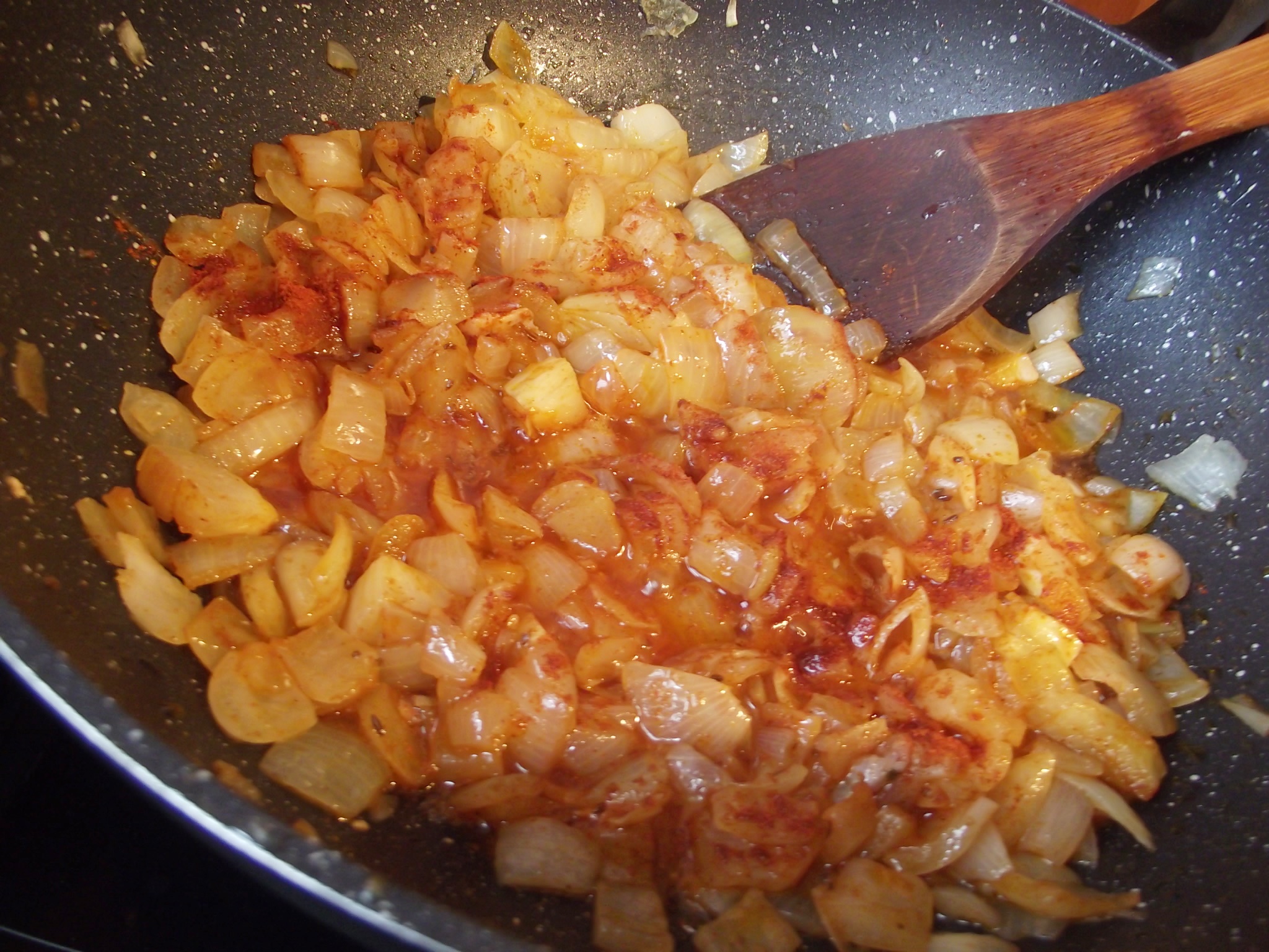 Papricas de pui, reteta gustoasa si usor de preparat