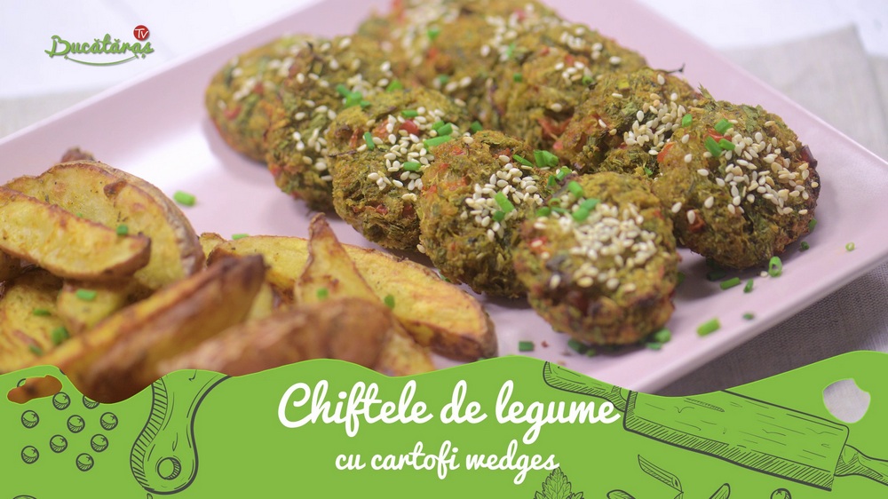 Chiftele de legume de post cu cartofi wedges la cuptor