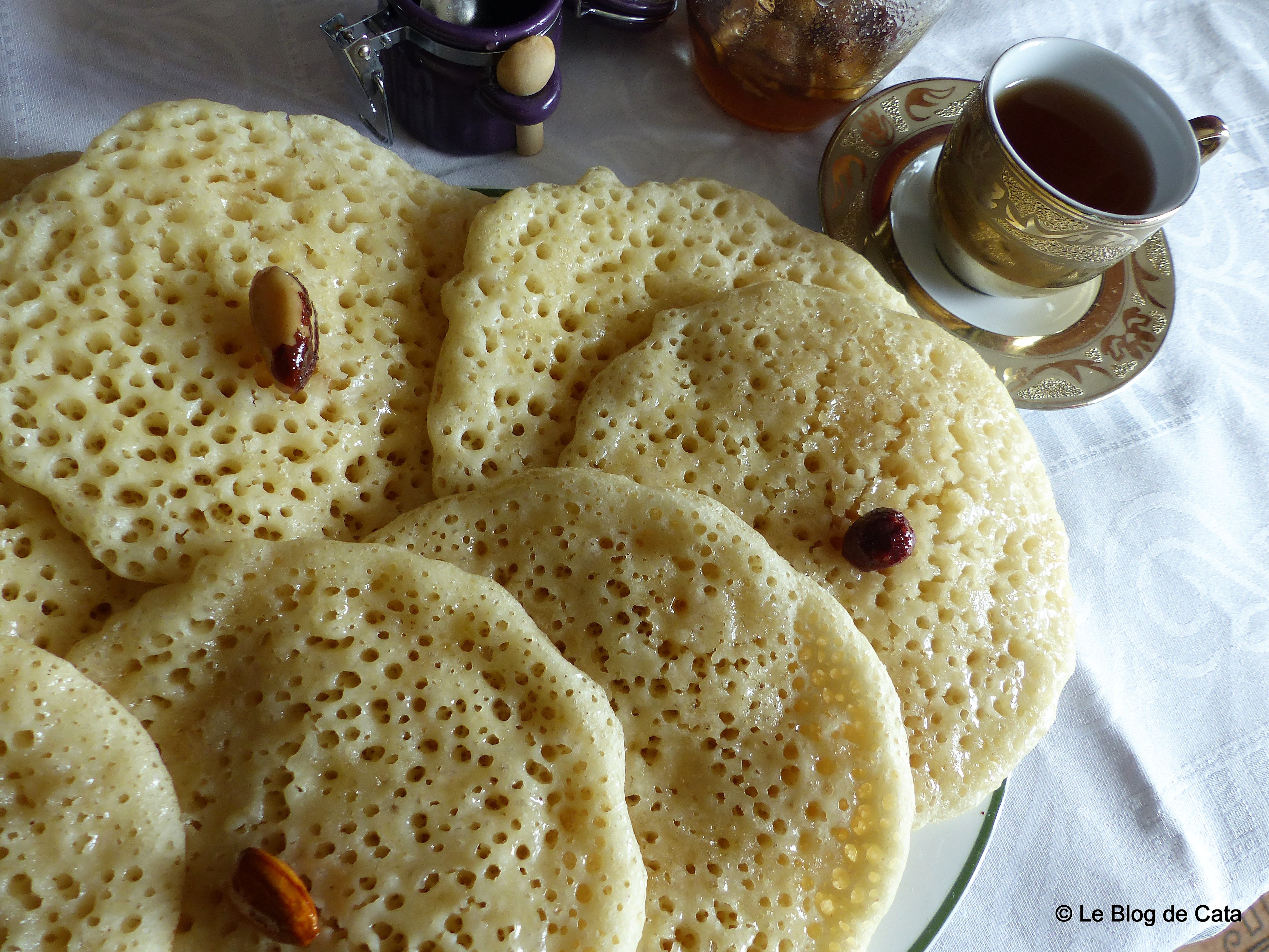 Desert clatite cu o mie de gauri/ Baghrir