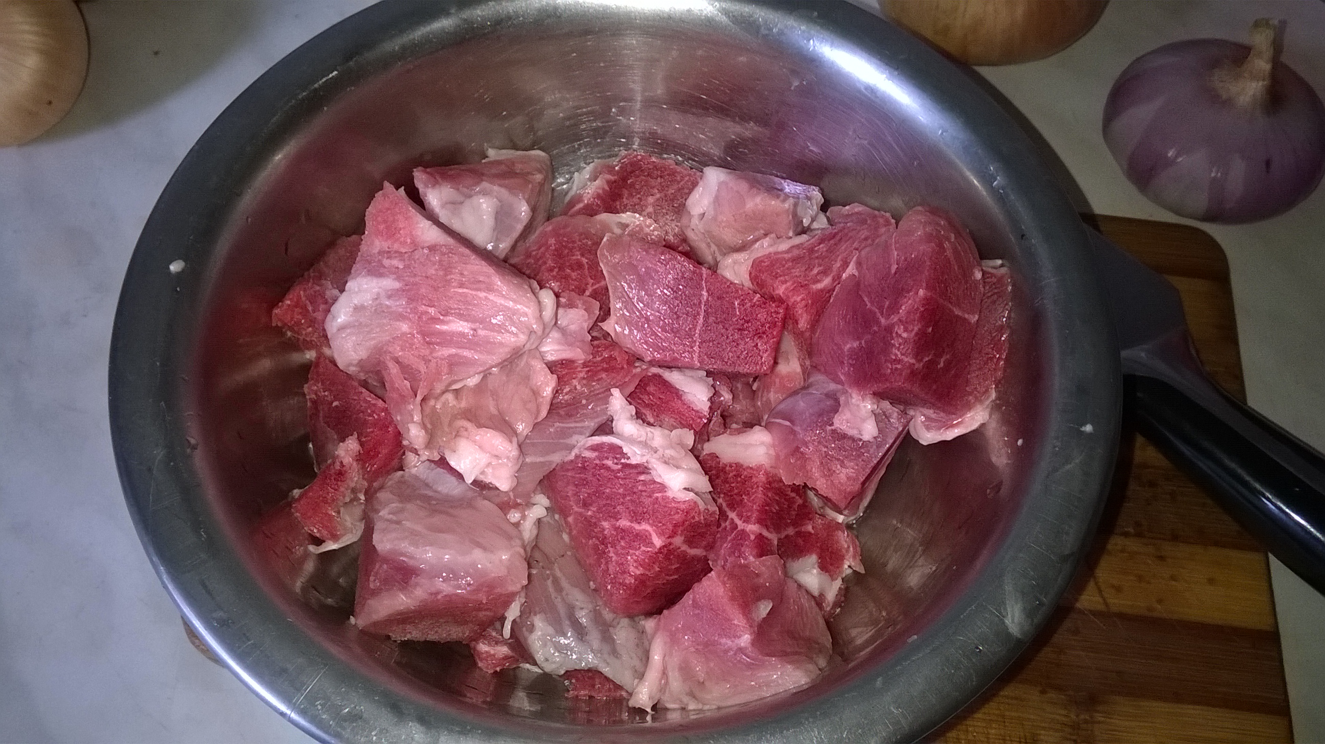 Tocana cu carne de porc si ardei copt