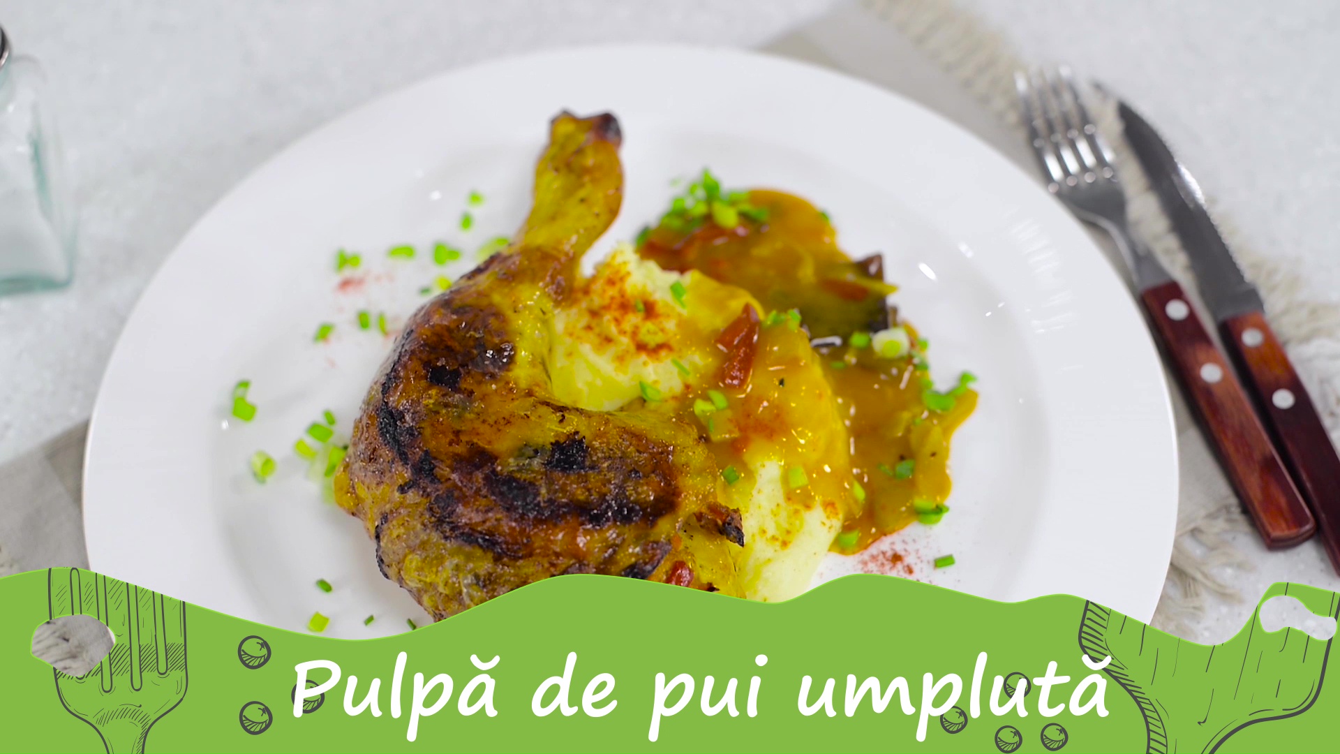 Pulpa de pui umpluta cu legume si carne tocata de porc