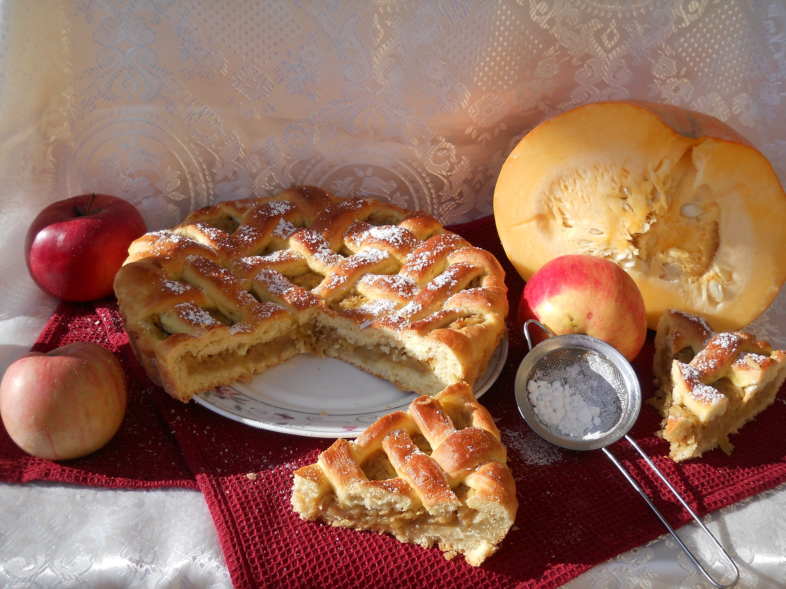 Desert tarta cu dovleac si mere