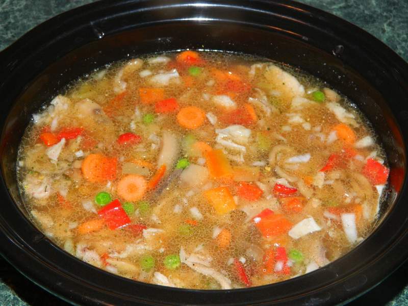 Pilaf cu pui si legume la slow cooker Crock-Pot