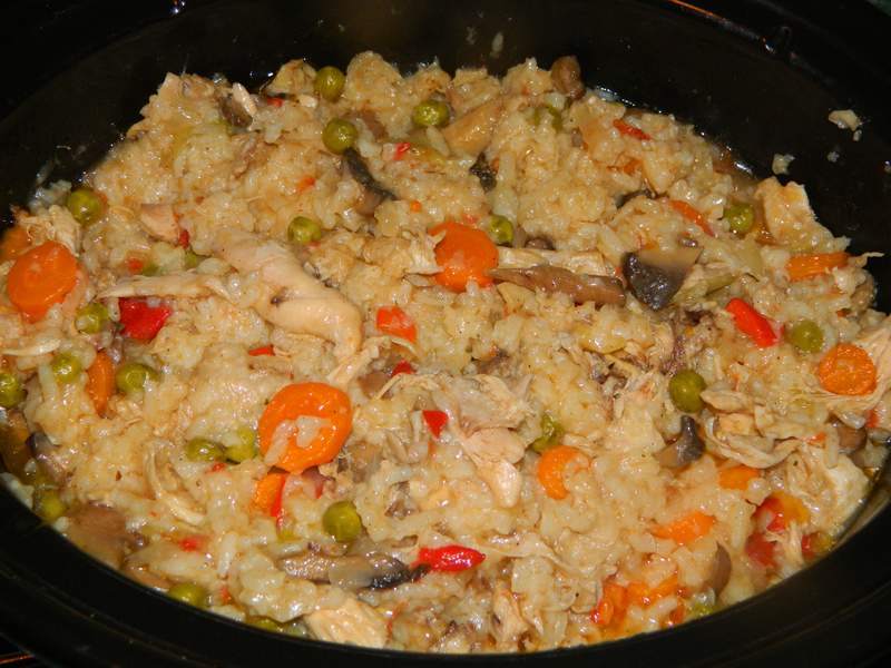 Pilaf cu pui si legume la slow cooker Crock-Pot