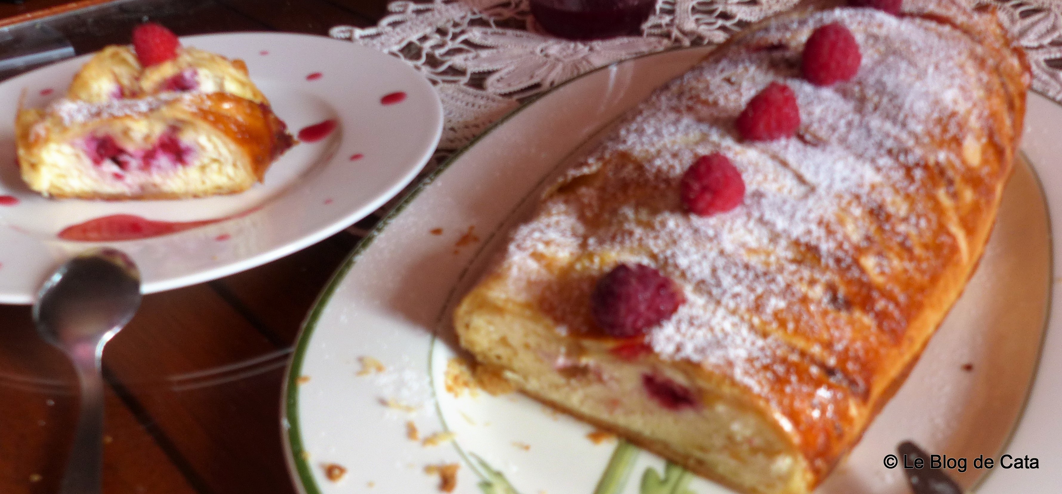 Desert strudel cu branza si zmeura