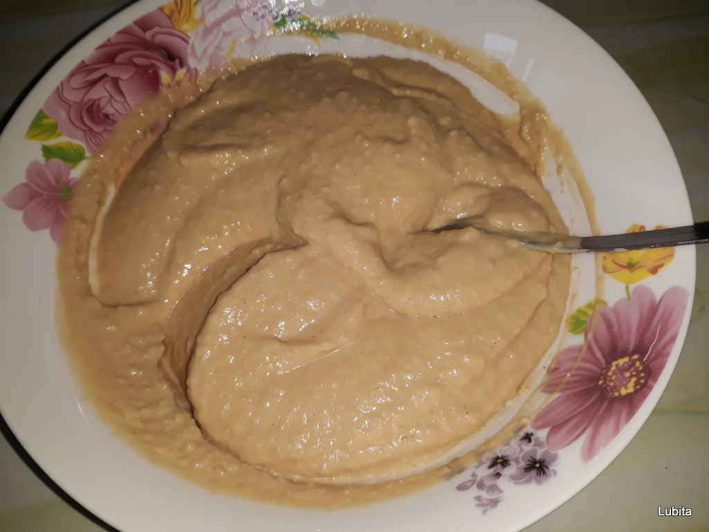 Pizza cu humus
