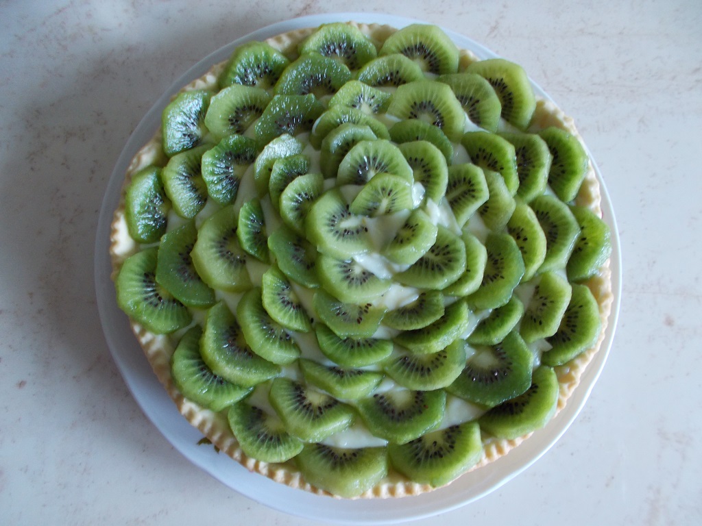 Desert tarta cu crema de lamaie si kiwi -reteta nr. 300