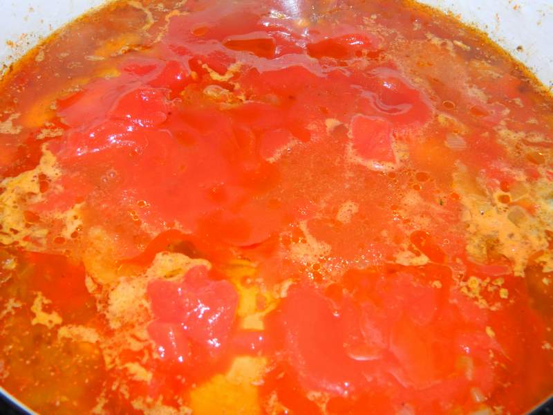 Tocanita cu pulpe de pui si ciuperci