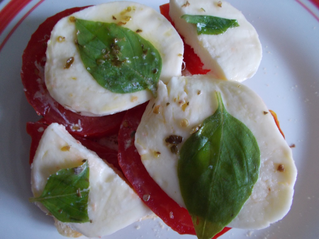 Sandvis Caprese