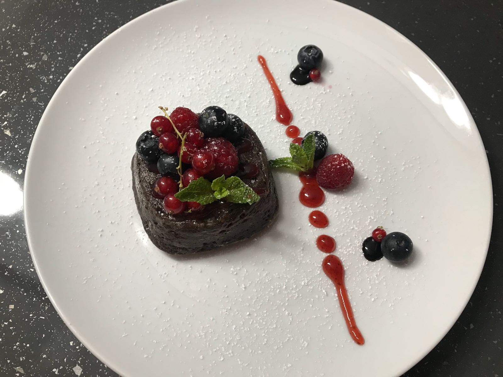 Desert lava cake