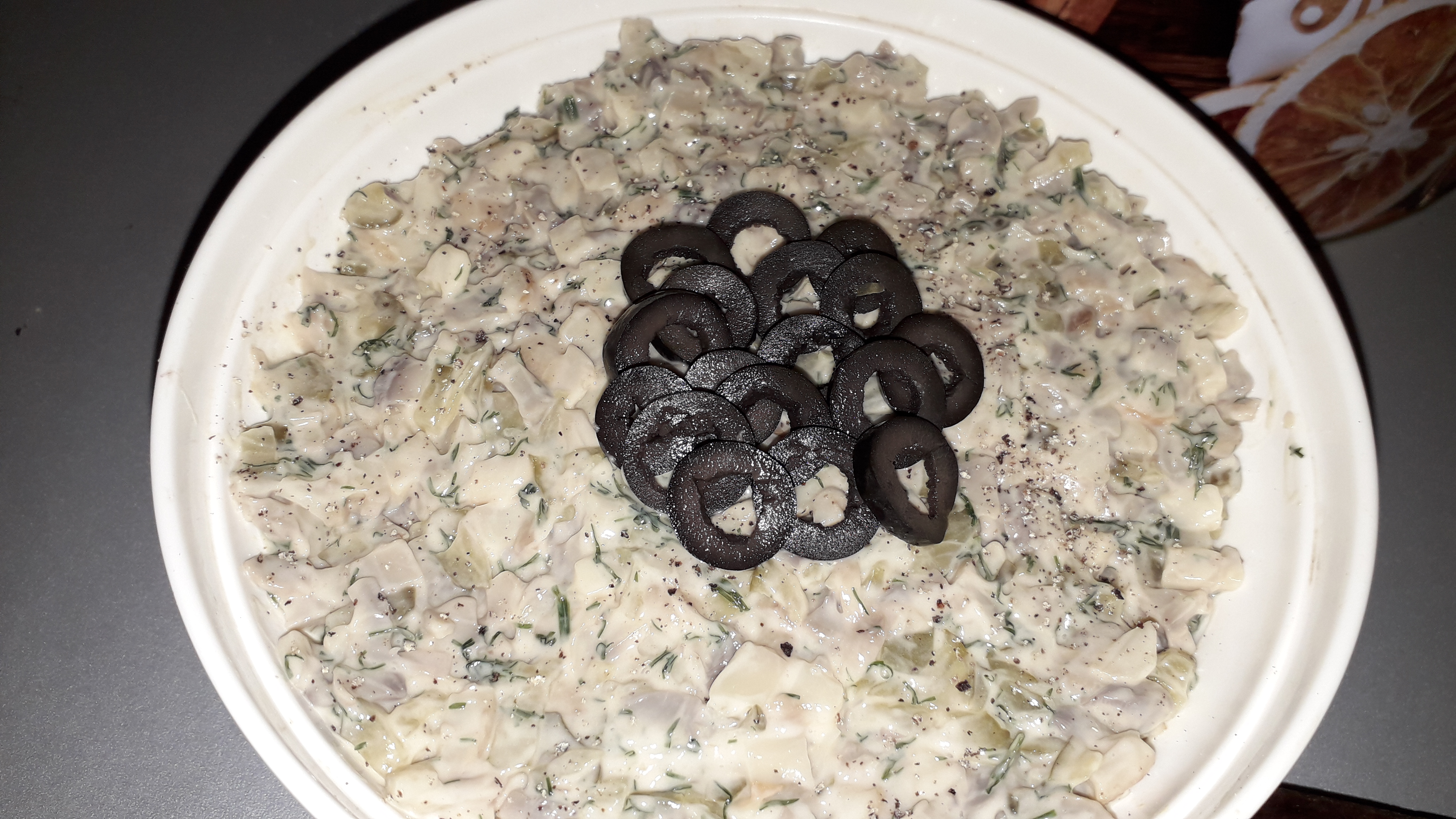 Salata de ciupercute cu maioneza si usturoi