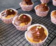 Desert muffins de post cu aroma de vanilie si cacao-2