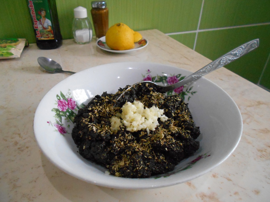 Pasta de post, din masline negre