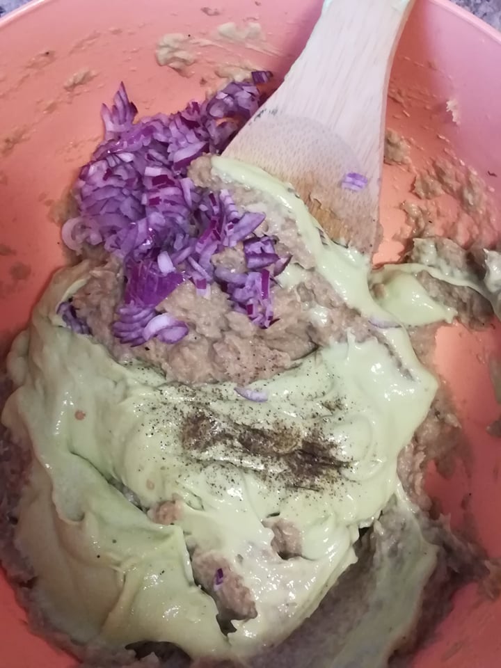 Salata de vinete cu avocado