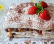 Desert Tiramisu cu capsuni-9