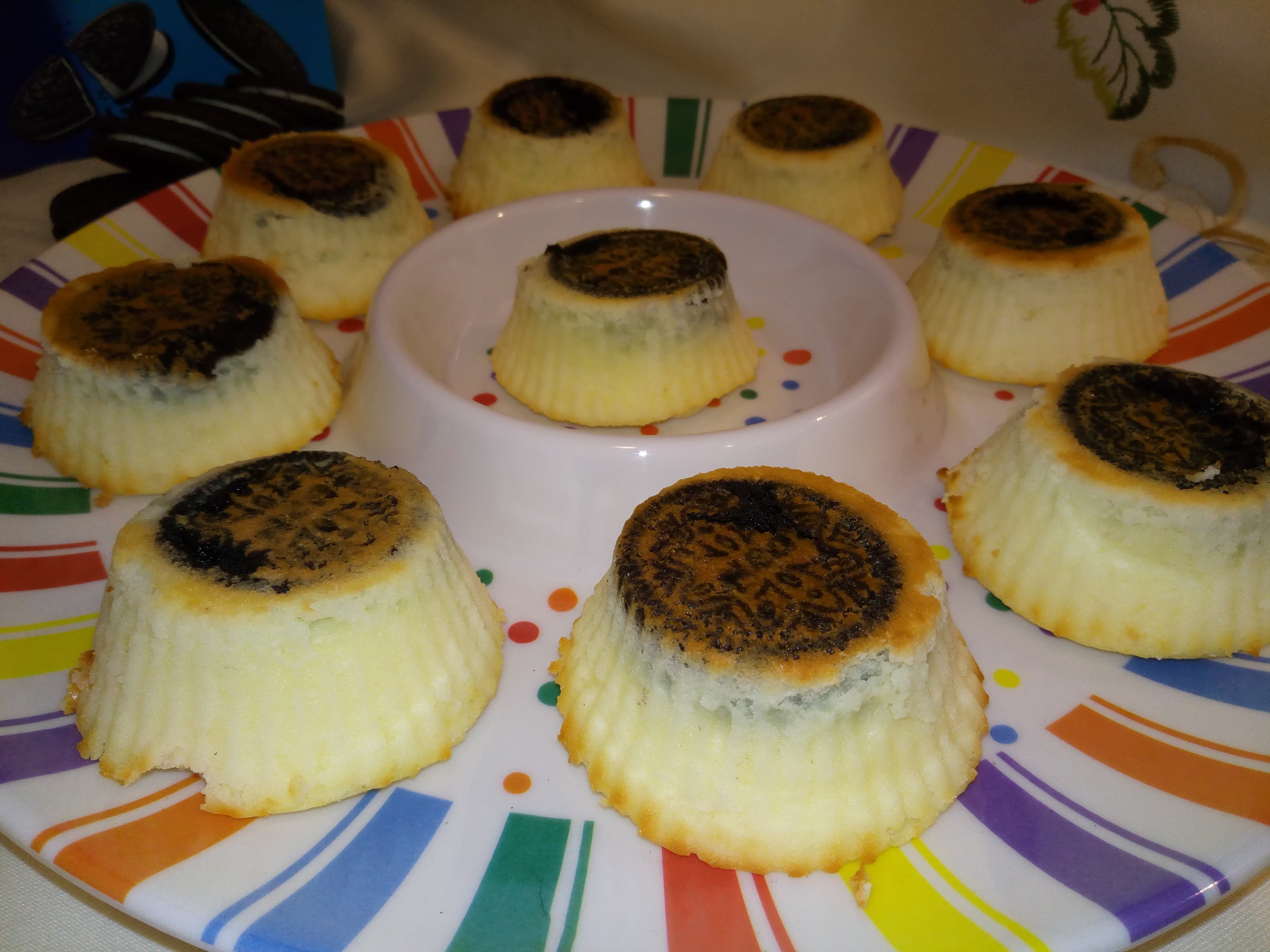 Mini cheesecake cu oreo