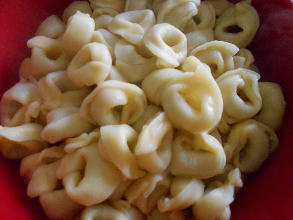 Supa de rosii cu tortellini