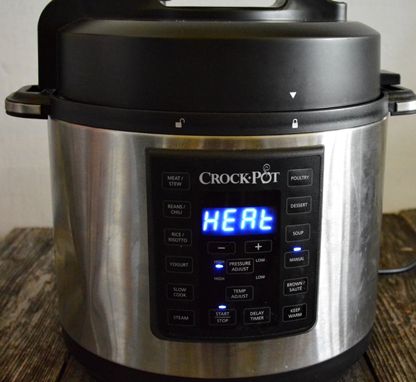 Pulled pork la Multicooker Crock Pot Express cu gatire sub presiune