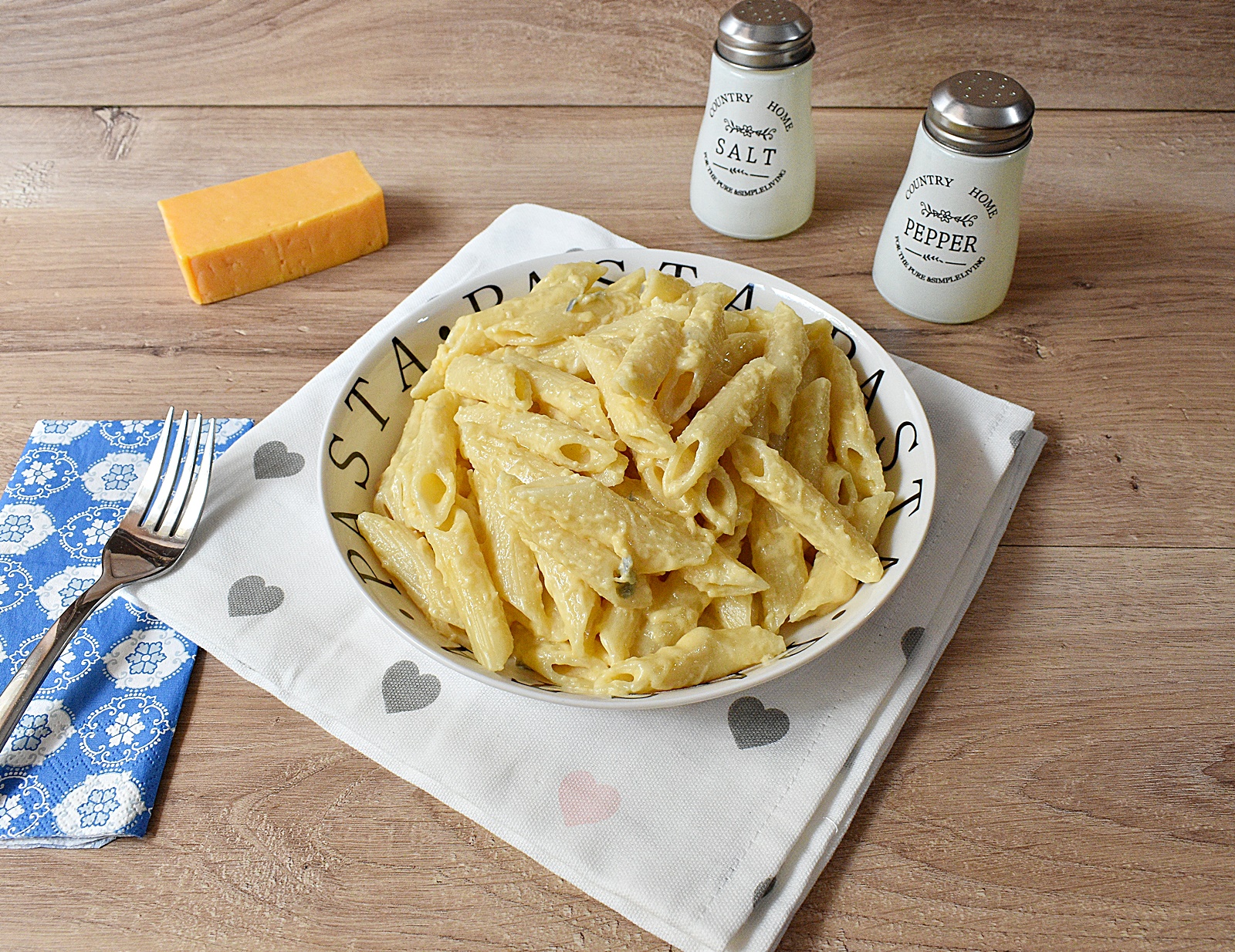 Paste Quatro Formaggi, arome si texturi bogate intr-un preparat clasic al bucatariei italiene