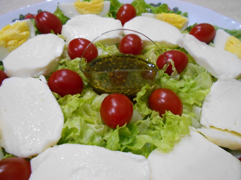 Salata Mozzarella