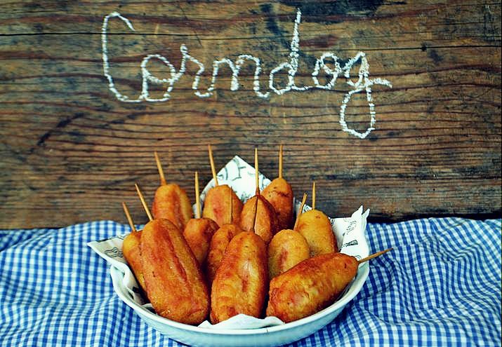 Aperitiv corndog