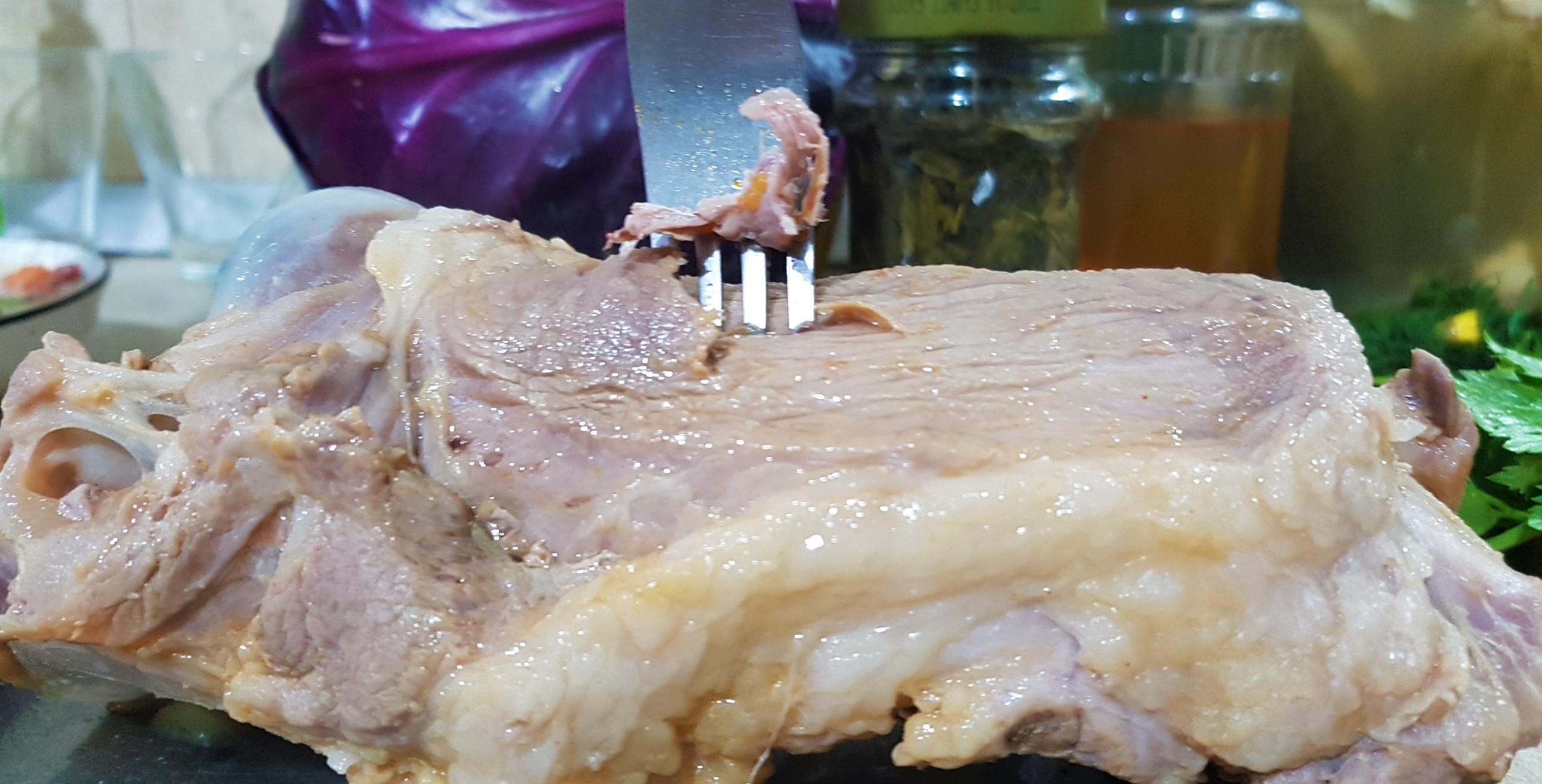 Ciorba de fasole boabe cu ciolan de porc si leustean la slow cooker Crock Pot